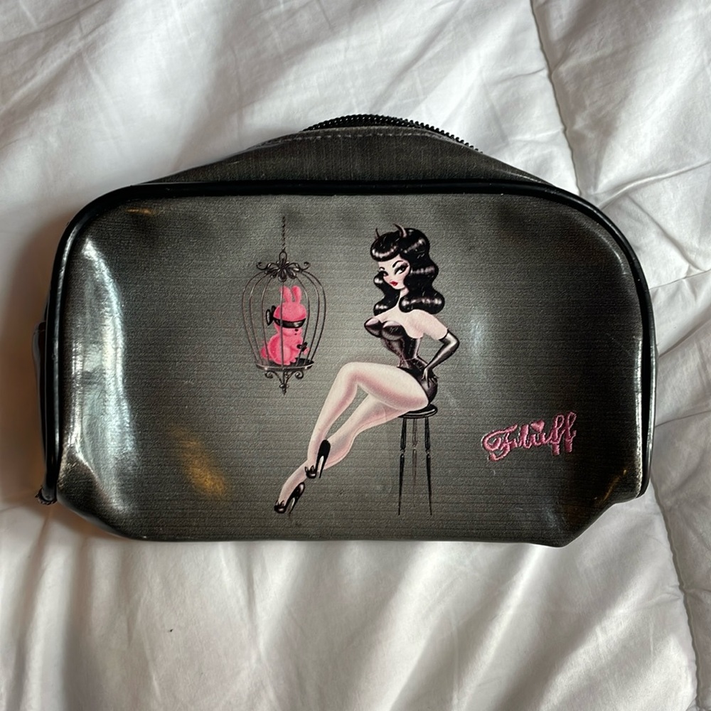 Small cosmetic bag